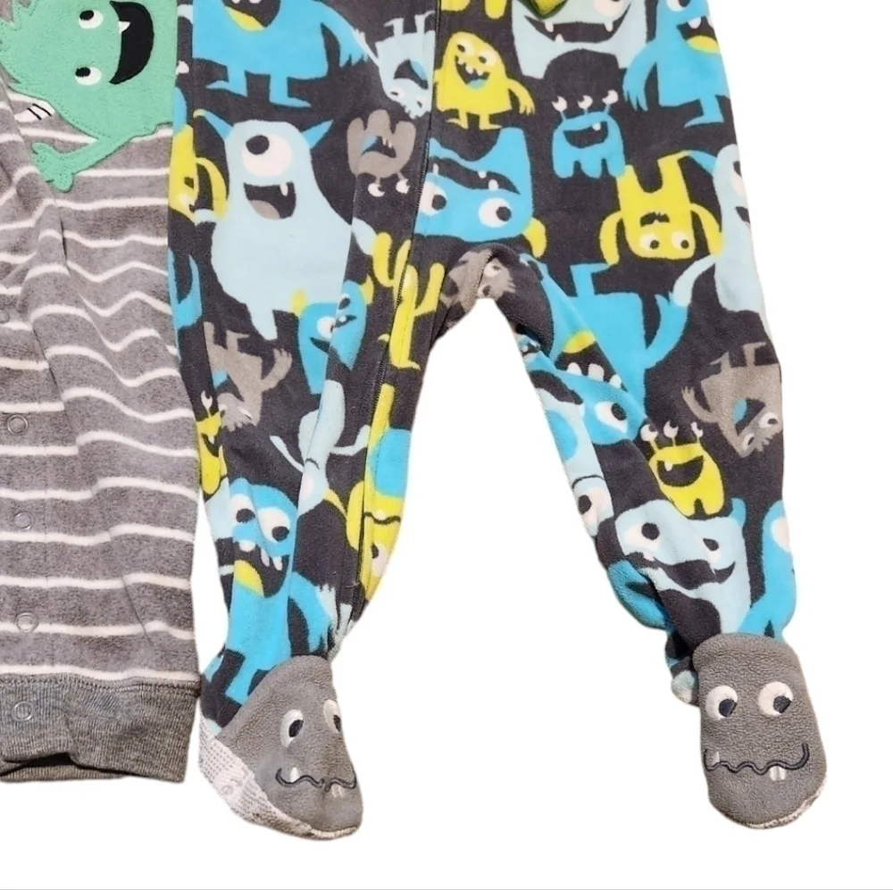 Lot of 4 Carter's & Baby Gap 1 Piece Romper Outfits / Footie Pajamas, 12 months